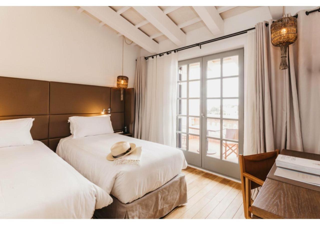 Faustino Gran Relais & Chateaux Ciutadella  Cameră foto